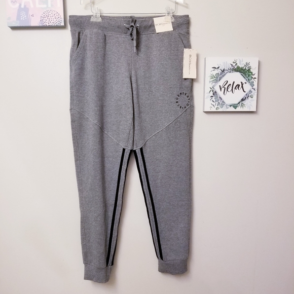 Active wear - Picture 2 of 8